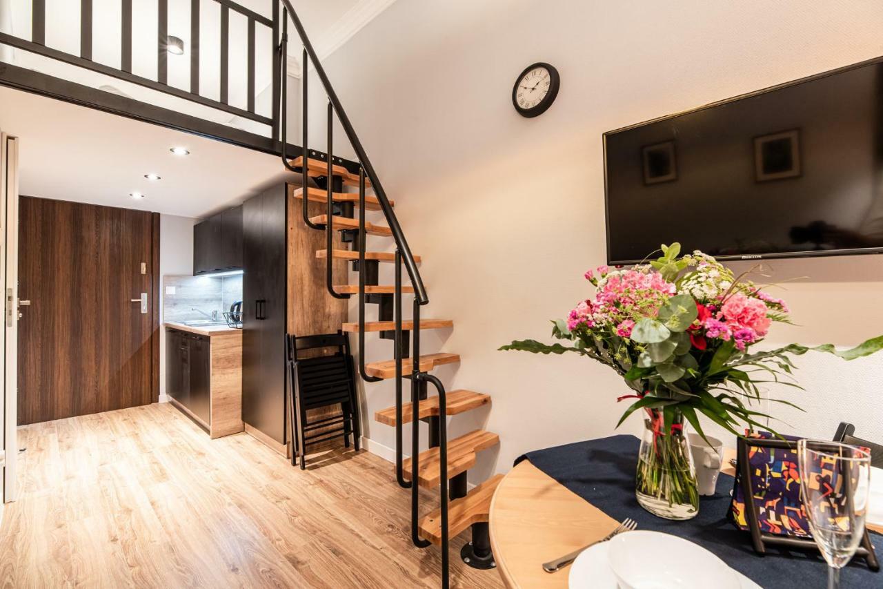 Lubomirskiego 23 Residence - Great Location, 10 Min To Main Square By Foot, Right Next To Main Rail And Bus Station Kraków Eksteriør billede