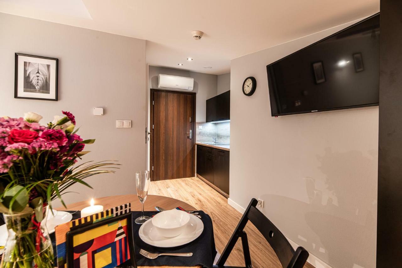 Lubomirskiego 23 Residence - Great Location, 10 Min To Main Square By Foot, Right Next To Main Rail And Bus Station Kraków Eksteriør billede