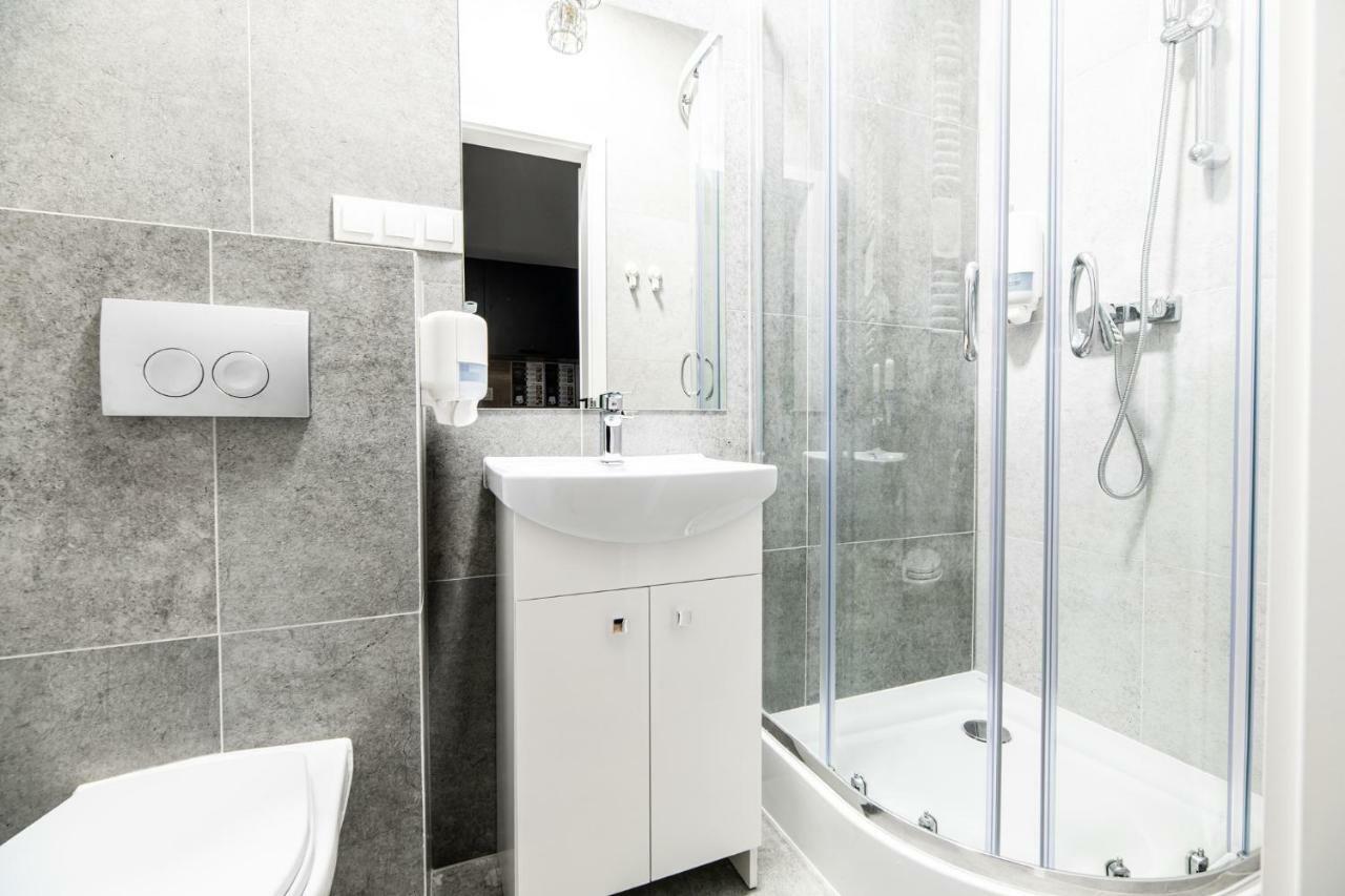 Lubomirskiego 23 Residence - Great Location, 10 Min To Main Square By Foot, Right Next To Main Rail And Bus Station Kraków Eksteriør billede
